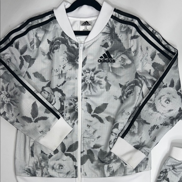 Adidas Kids Floral Sweatsuit - Picture 5 of 15